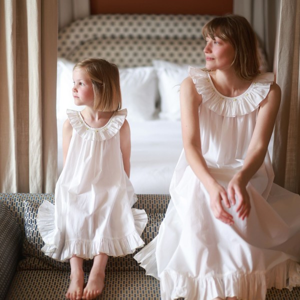 Memo Press x Smock London Girls Alice Dress Moonstone with Yellow Rose Hand Smocking Memo Press x Smock London Girls Alice Dress Moonstone with Yellow Rose Hand Smocking