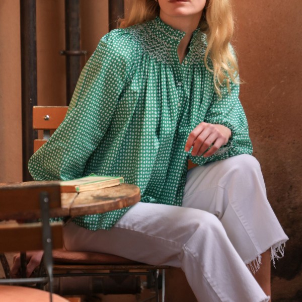 Scholl Blouse Golf Hole Green with Chalk Hand Smocking Edition 72 Scholl Blouse Golf Hole Green with Chalk Hand Smocking Edition 72